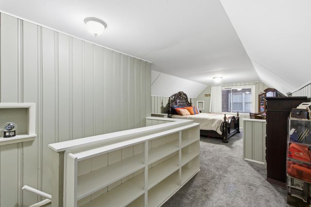 2655 Willow Street, Dearborn, MI 48124