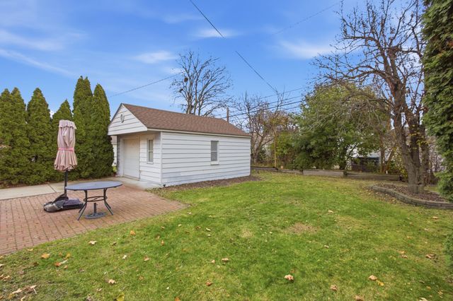 2655 Willow Street, Dearborn, MI 48124