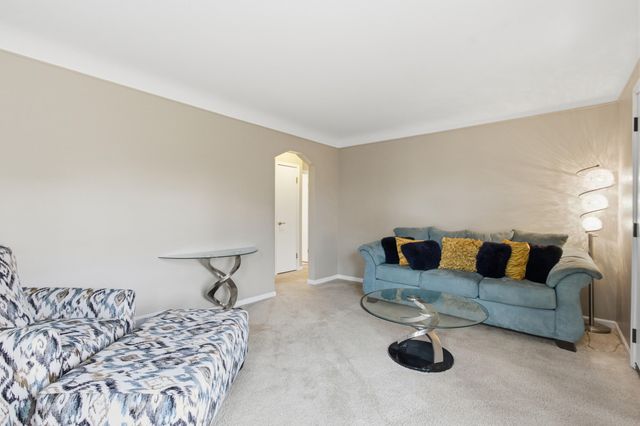 2655 Willow Street, Dearborn, MI 48124