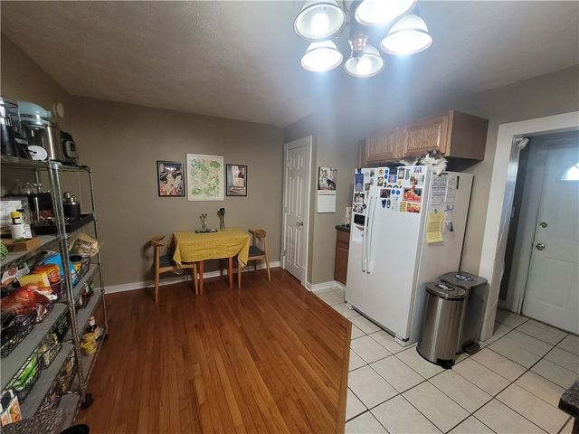 121 S 12th St, South Side, PA 15203