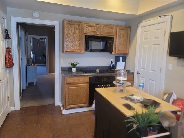121 S 12th St, South Side, PA 15203