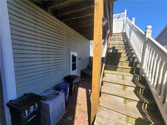 121 S 12th St, South Side, PA 15203