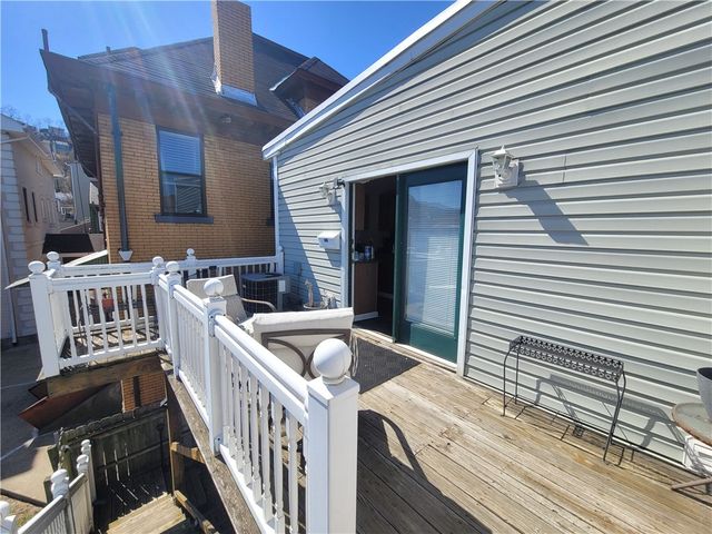 121 S 12th St, South Side, PA 15203
