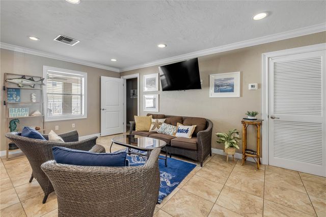 2100 N PENINSULA AVENUE 305, New Smyrna Beach, FL 32169
