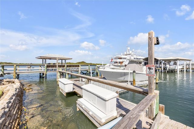 2100 N PENINSULA AVENUE 305, New Smyrna Beach, FL 32169