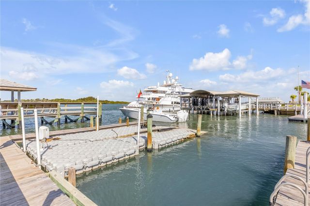 2100 N PENINSULA AVENUE 305, New Smyrna Beach, FL 32169