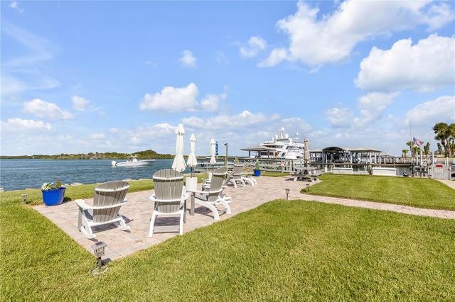 2100 N PENINSULA AVENUE 305, New Smyrna Beach, FL 32169