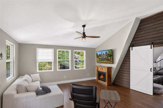 308 Charing Cross Road, Taylors, SC 29687
