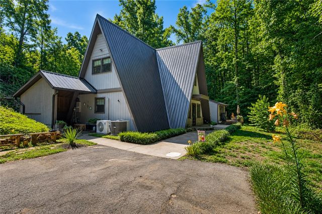 308 Charing Cross Road, Taylors, SC 29687