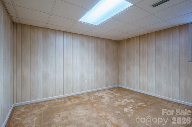 856 W 6th Street Circle, Newton, NC 28658