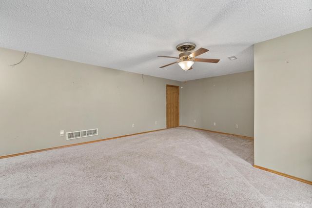 418 S Firefly St, Wichita, KS 67235