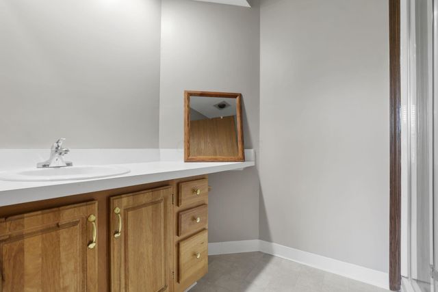 3172 Pine Manor Boulevard, Grove City, OH 43123