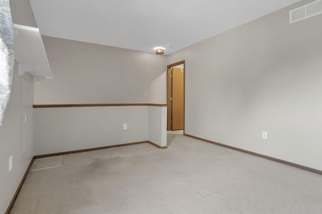 3172 Pine Manor Boulevard, Grove City, OH 43123