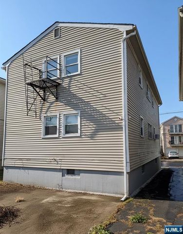 178 Fabyan Place, Newark, NJ 07112