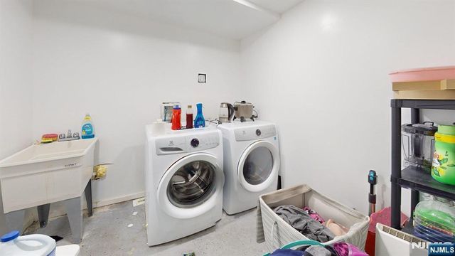 178 Fabyan Place, Newark, NJ 07112