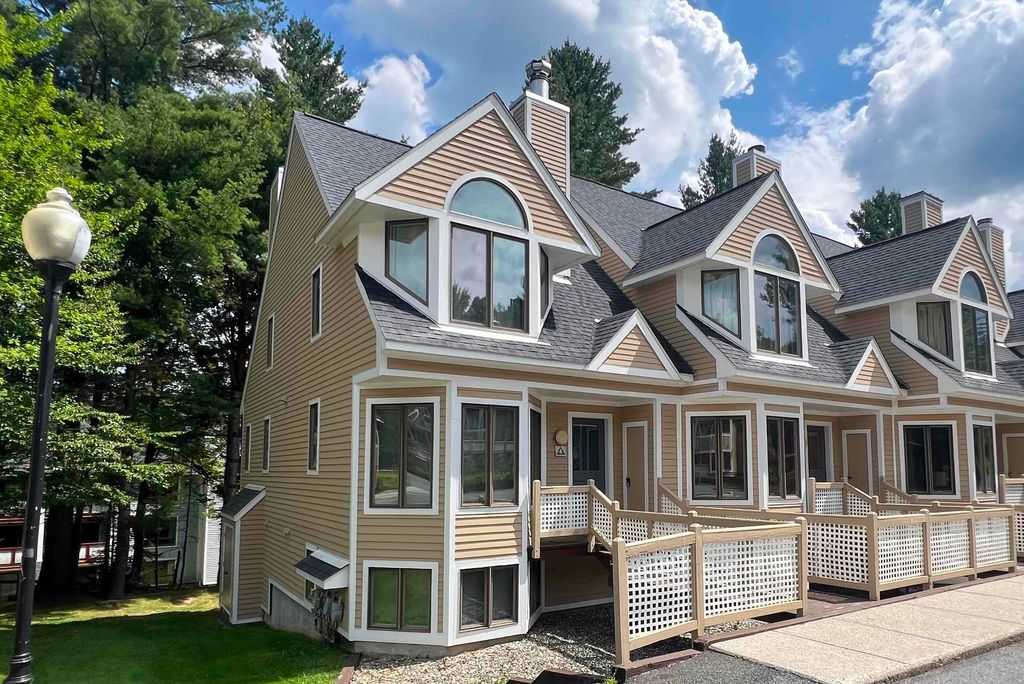 2A Townhouse Sq # T-4, Dover, VT 05356