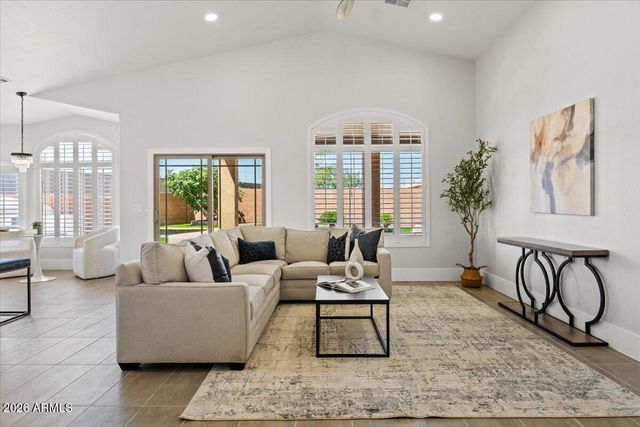 16830 S 42ND Street, Phoenix, AZ 85048