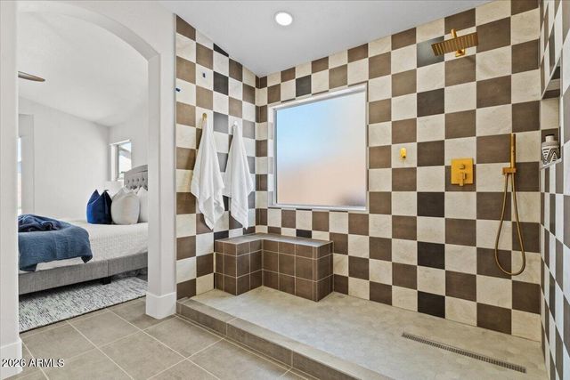 16830 S 42ND Street, Phoenix, AZ 85048