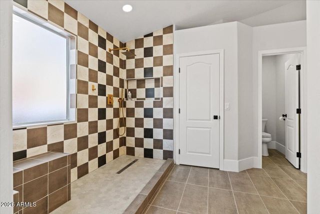 16830 S 42ND Street, Phoenix, AZ 85048