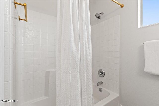 16830 S 42ND Street, Phoenix, AZ 85048