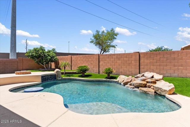 16830 S 42ND Street, Phoenix, AZ 85048