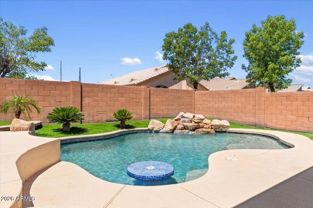 16830 S 42ND Street, Phoenix, AZ 85048