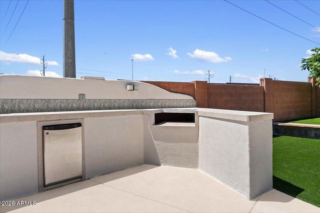 16830 S 42ND Street, Phoenix, AZ 85048