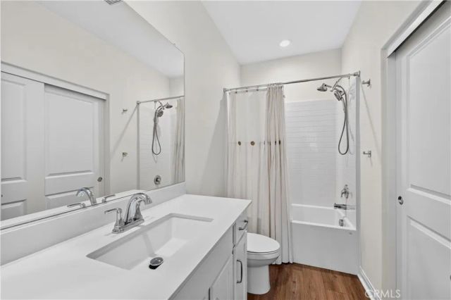 736 Augusta Drive, Perris, CA 92571