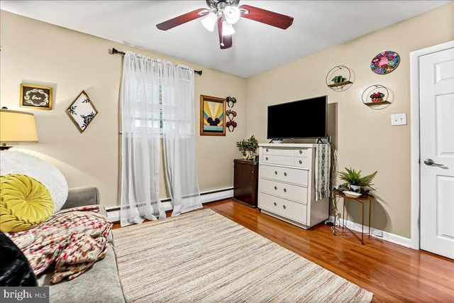 610 CHARLES DR, King Of Prussia, PA 19406