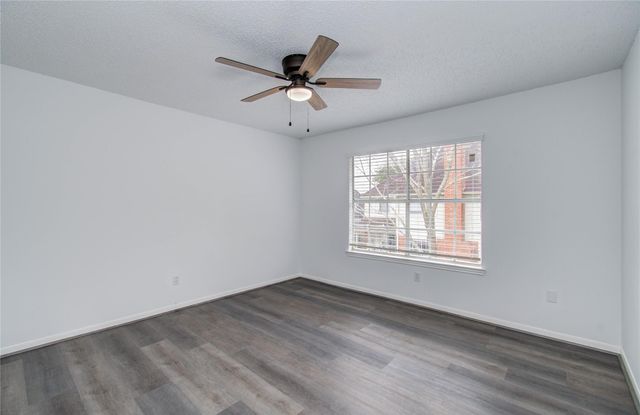 2106 Spyglass Drive, League City, TX 77573