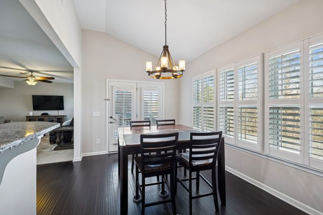 607 Stonebridge Ln, Mount Juliet, TN 37122