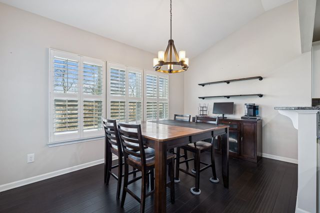 607 Stonebridge Ln, Mount Juliet, TN 37122