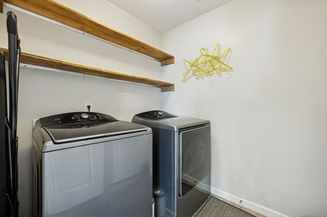 607 Stonebridge Ln, Mount Juliet, TN 37122