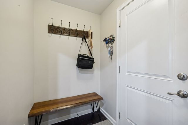 607 Stonebridge Ln, Mount Juliet, TN 37122