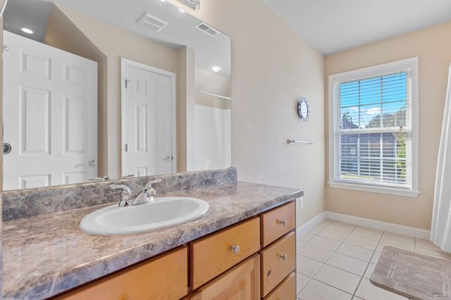 139 Lakewinds Drive Drive, Gaffney, SC 29341