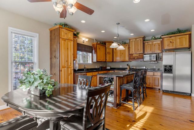 139 Lakewinds Drive Drive, Gaffney, SC 29341