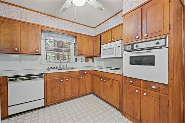 2939 Lone Star Trail, Atlanta, GA 30340