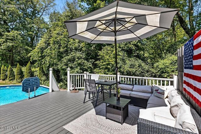1912 Union Street, Niskayuna, NY 12309