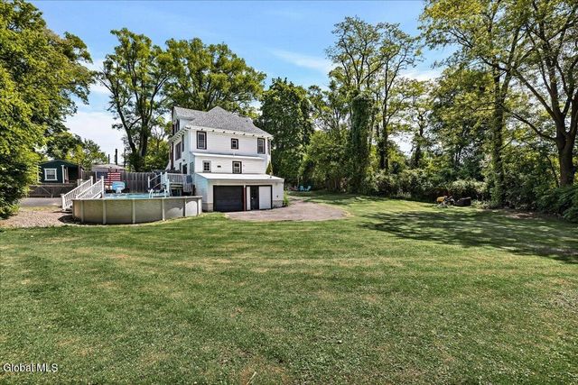 1912 Union Street, Niskayuna, NY 12309