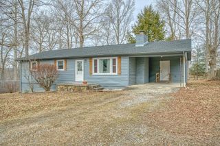 317 Norman Dr, Crossville, TN 38571