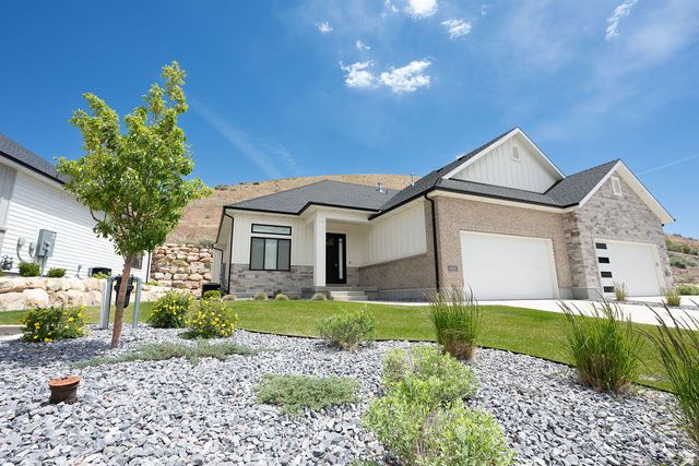 4434 N LA RINGHIERRA DR, Lehi, UT 84048