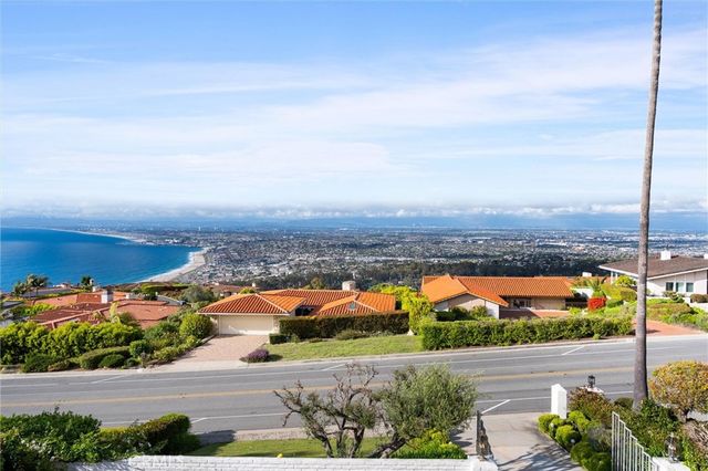 953 Via Del Monte, Palos Verdes Estates, CA 90274