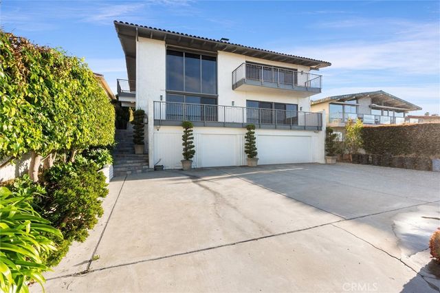 953 Via Del Monte, Palos Verdes Estates, CA 90274
