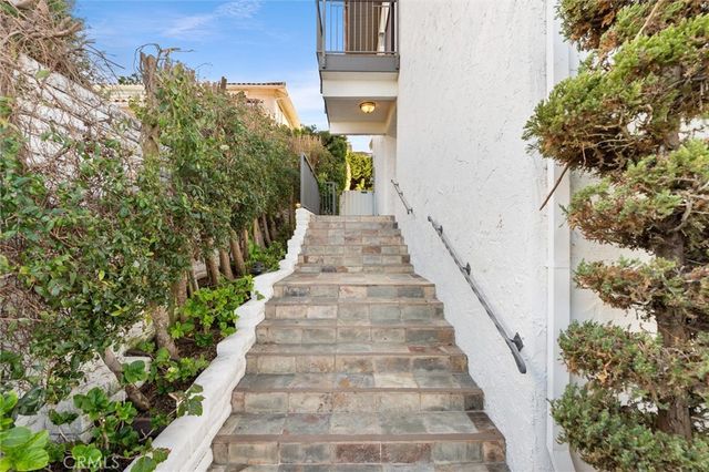 953 Via Del Monte, Palos Verdes Estates, CA 90274