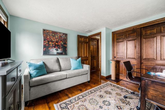 79 Sampson, Bolton, MA 01740