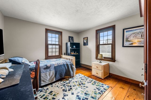 79 Sampson, Bolton, MA 01740