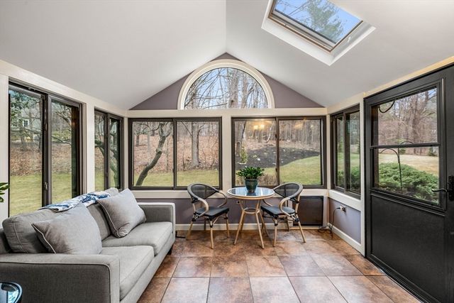 79 Sampson, Bolton, MA 01740