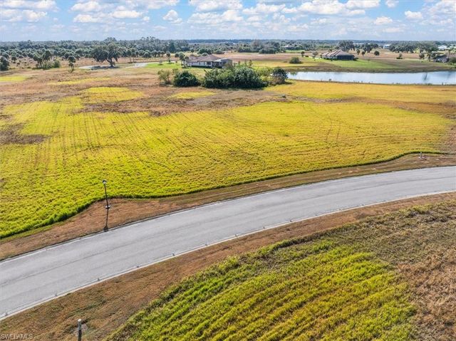 2029 Silk Bay BLVD, Alva, FL 33920