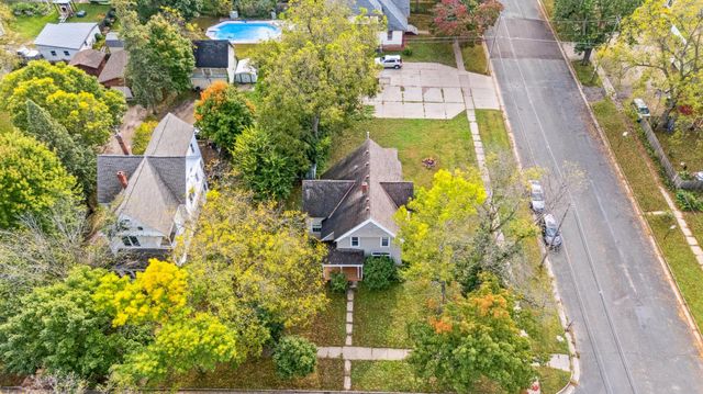102 N 4th Street, River Falls, WI 54022