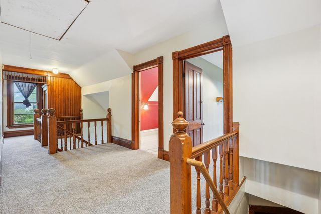 102 N 4th Street, River Falls, WI 54022